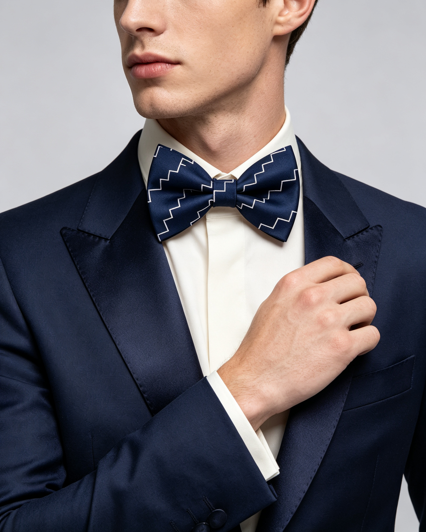 Navy White Zigzag Geometric Pre Tied Bow Tie